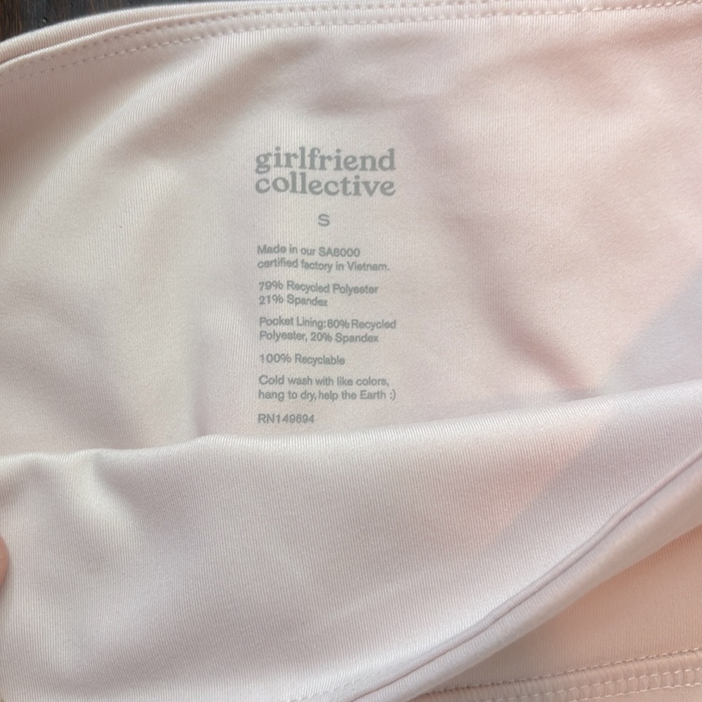 Girlfriend Collective - Compressive Pocket Leggings in pastel pink - S - Picture 3 of 6
